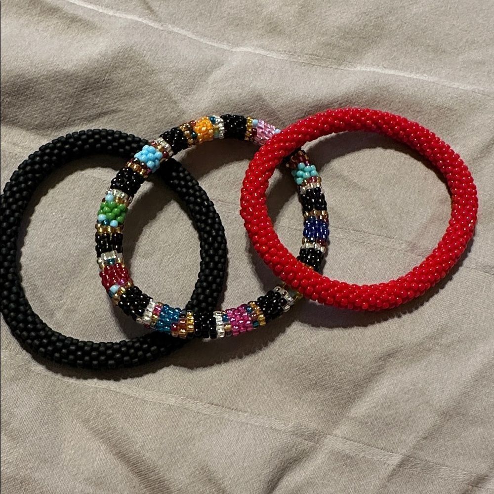NEW Sashka Co. bracelets set